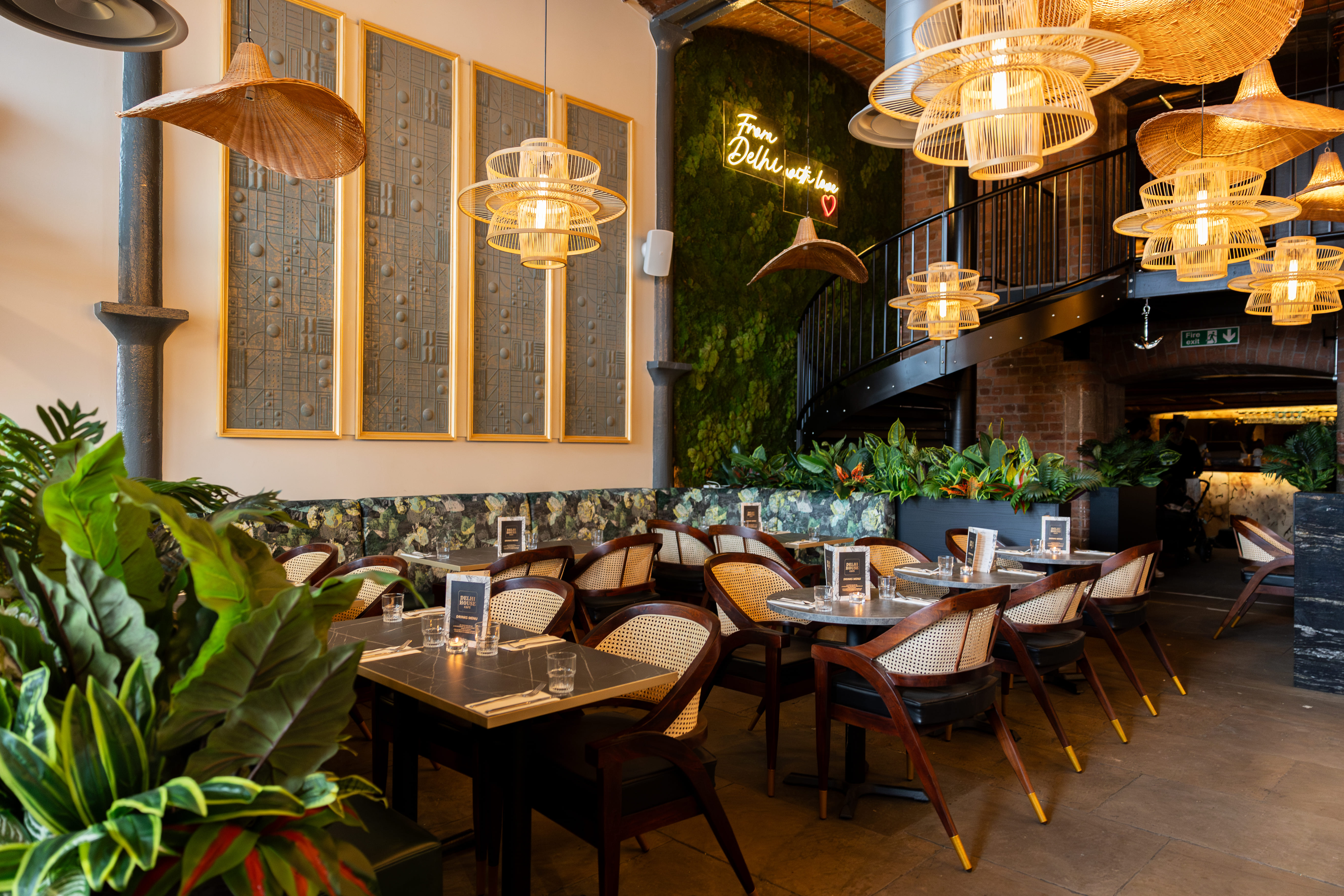 Restaurant ambiance